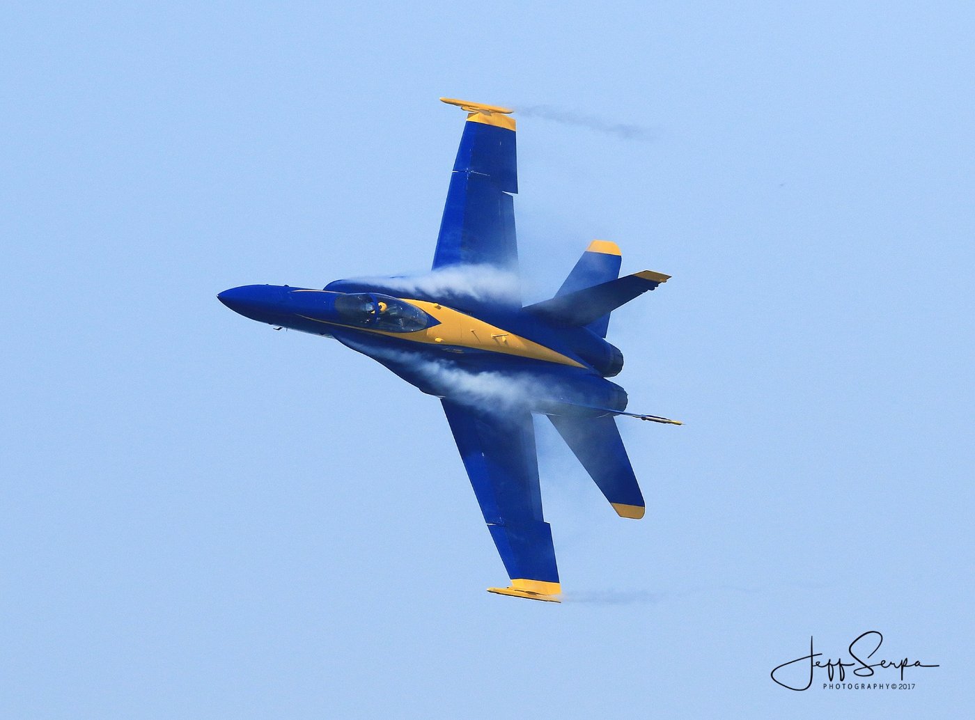 Commander Frank Weisser pulling some vapor during the Huntington Beach Airshow