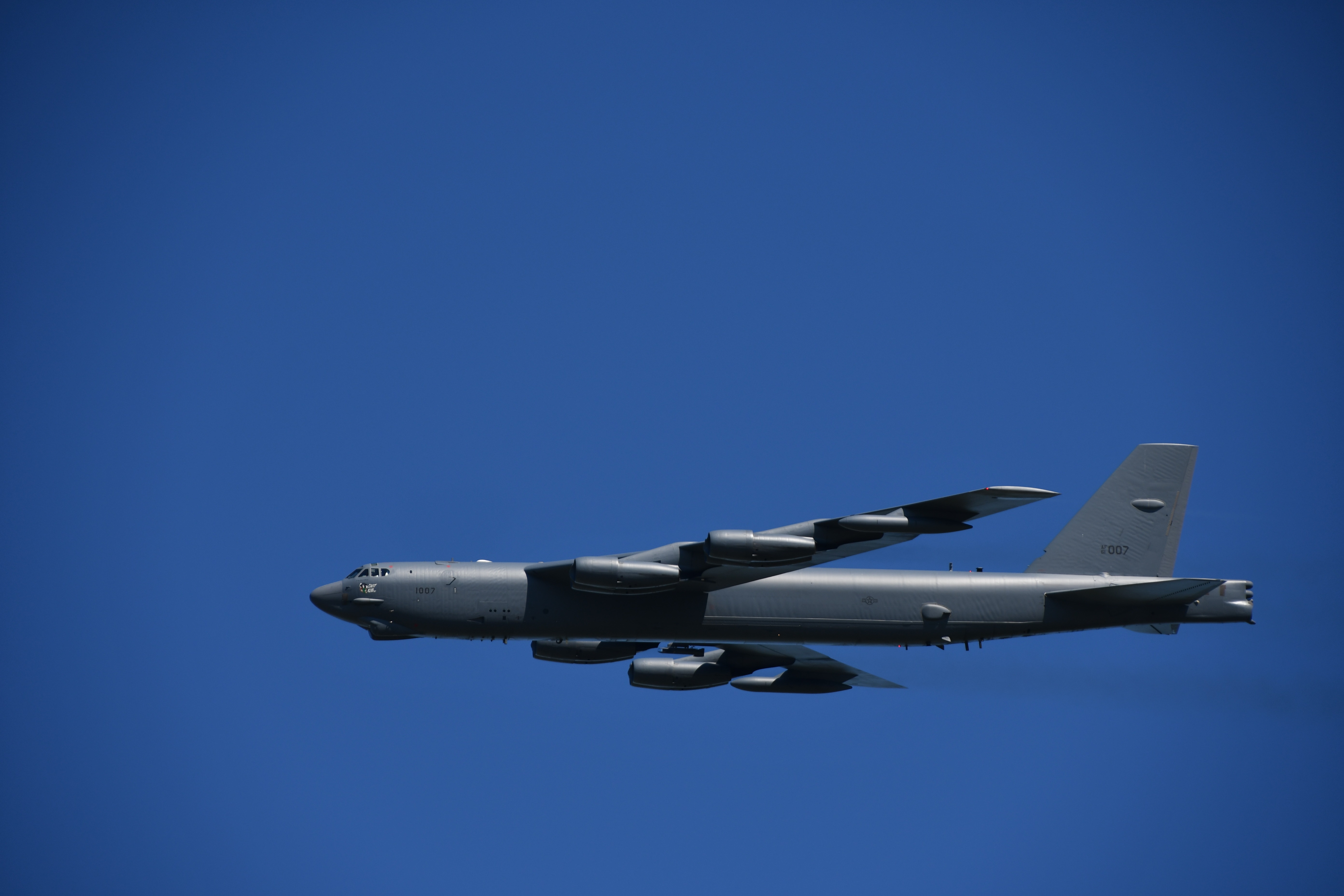 B-52 (2).jpg