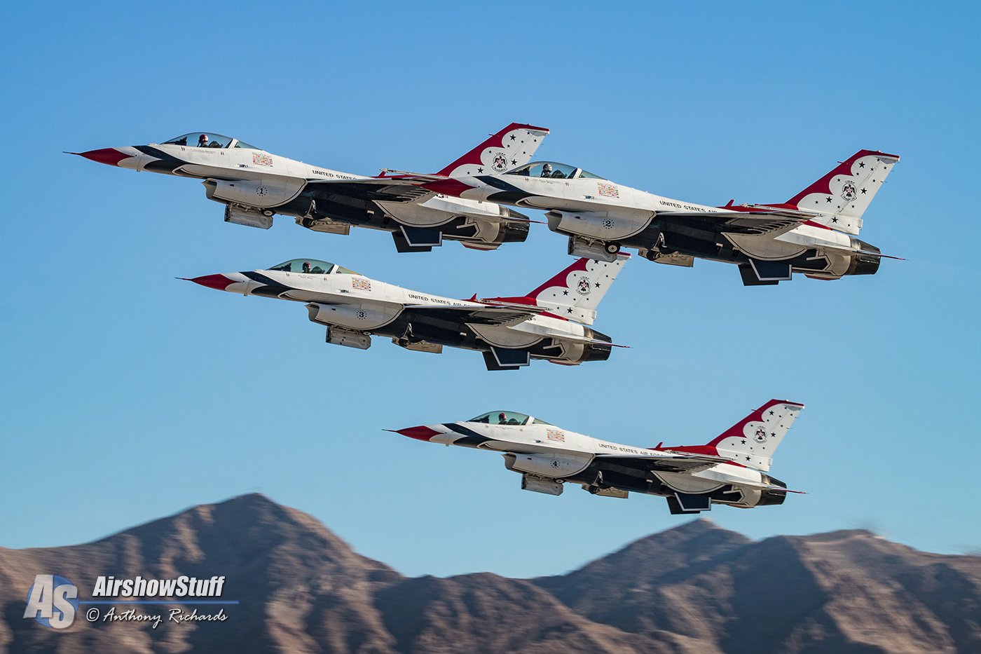 USAF Thunderbirds Diamond Takeoff - Aviation Nation 2016